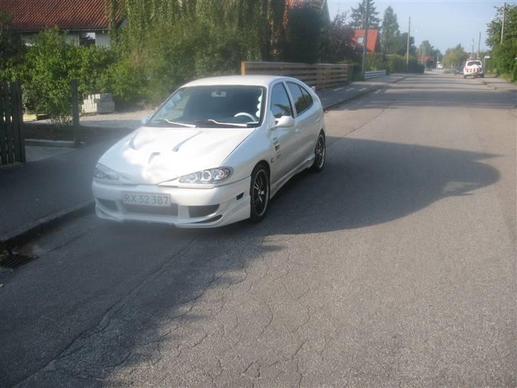 Renault Megane  SOLGT!!! billede 1