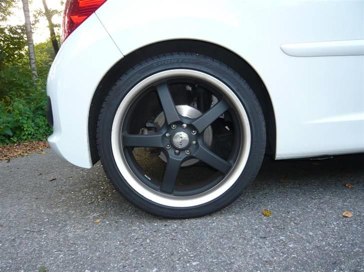 Peugeot 207 1.6 HDi S16  SOLGT billede 7