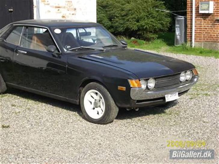 Toyota celica LT TA22 - nej det er ikke 13" brasil fælge, men 14" supra MK2 fælge billede 6