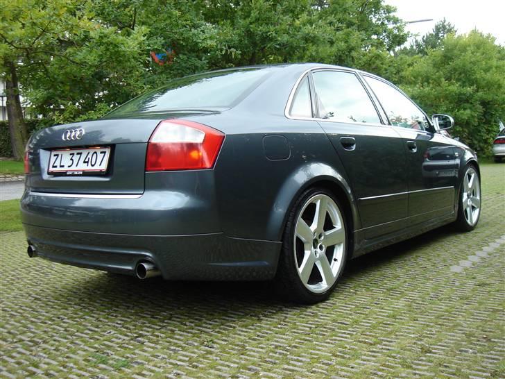 Audi A4 2,5 TDi Quattro #solgt billede 7