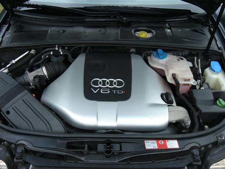 Audi A4 2,5 TDi Quattro #solgt billede 11