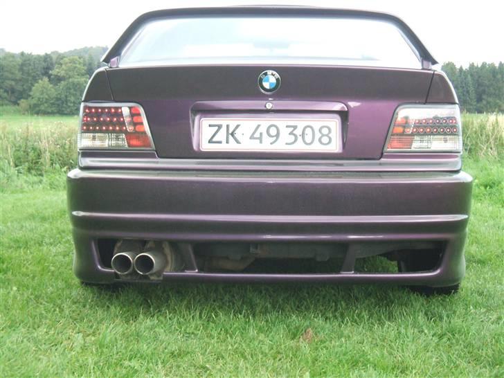 BMW e36 solgt - Bagskørt, og LED baglygter billede 5