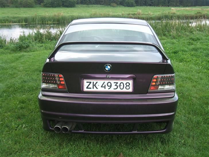 BMW e36 solgt - Supra Hækspoiler inkl. streamer i bagruden billede 6