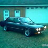 BMW  524 TD E28