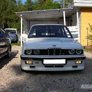 BMW E30 323i  ** solgt**