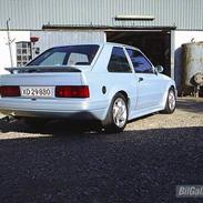 Ford Escort 1,6  (solgt)