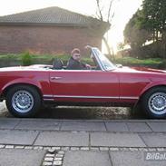 Mercedes Benz 280 SL