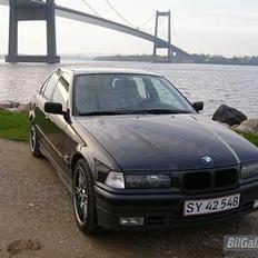 BMW 320i e36 323i