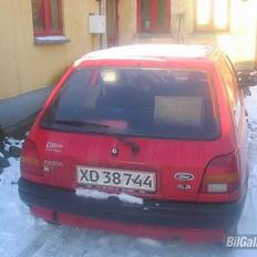 Ford Fiesta *skrottet*