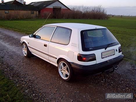 Toyota corolla billede 1