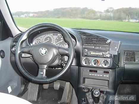 BMW 320i e36 323i billede 5