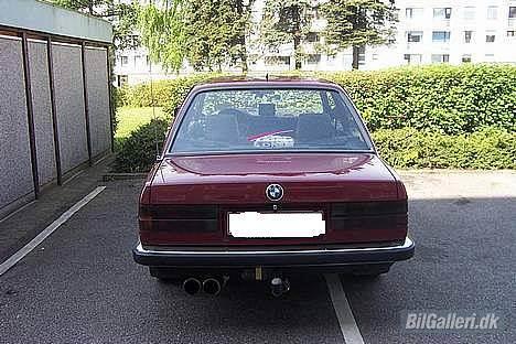 BMW E30 billede 6