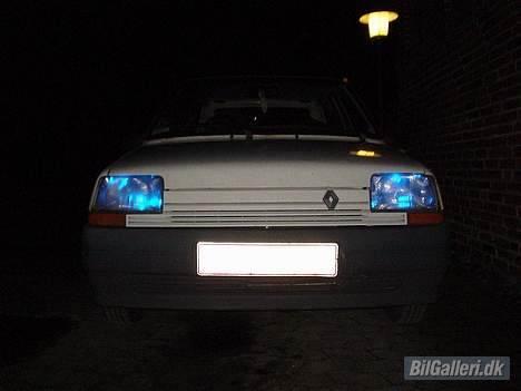 Renault 5 Campus (Død) billede 1