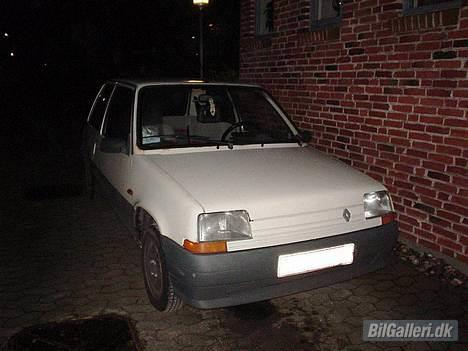 Renault 5 Campus (Død) billede 3