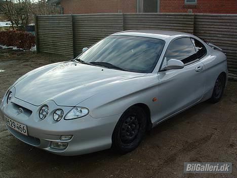 Hyundai coupè billede 9