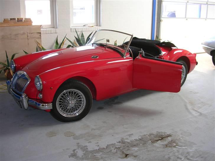 BMW 328 i touring. - MG-A `en, sommerbilen over alle sommerbiler :-) billede 6