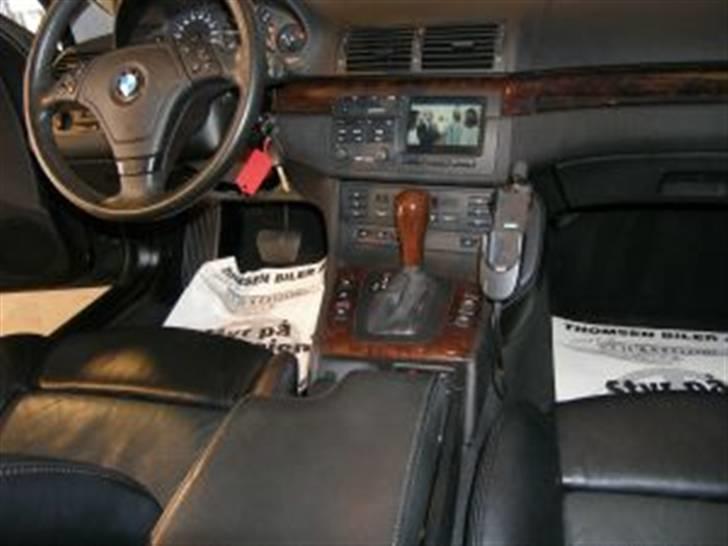 BMW 328 i touring. - Min nye 328i indvendig. (Simpelhen en dejlig vogn). billede 8