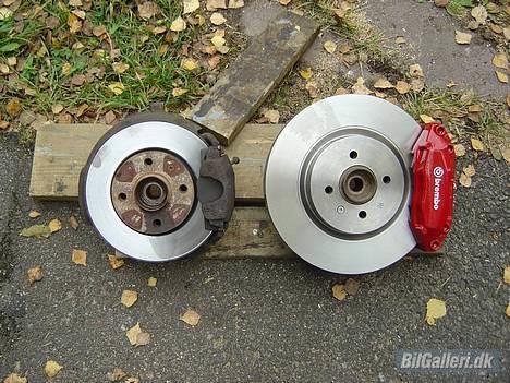 BMW 320i (Solgt) billede 9