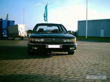 Mitsubishi galant billede 2
