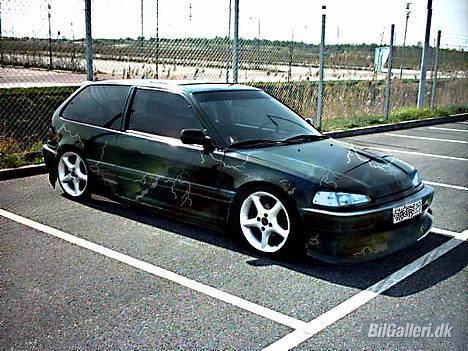 Honda civic 1.6i 16v  * DØD* - PhotoShop Pic.. Se bort fra farven og fælge. Det skal nok være anderledes ;) lavet af NickB(tak) billede 7
