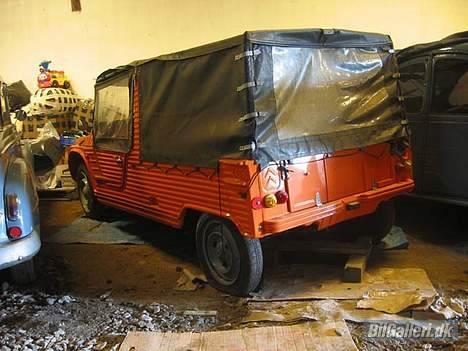 Citroën    Méhari - Efter fem år i en lade. billede 4