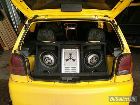 VW polo 6n - her er mit anlæg som dog ikke er helt færdig i nu  billede 2