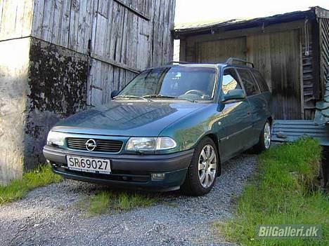 Opel Astra F 1.8 16v stv billede 3