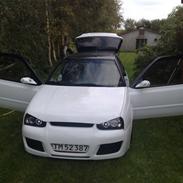 VW Golf 3 1.8 solgt