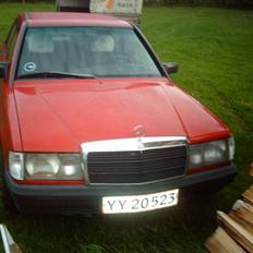 Mercedes Benz 190 2.0 