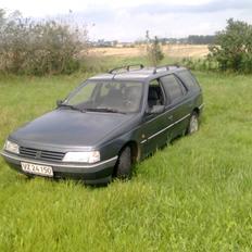 Peugeot 405 st.car DØD 