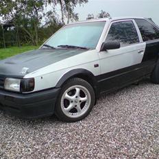 Mazda 323 (solgt)
