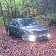 BMW 325 E30 ¤SOLGT¤