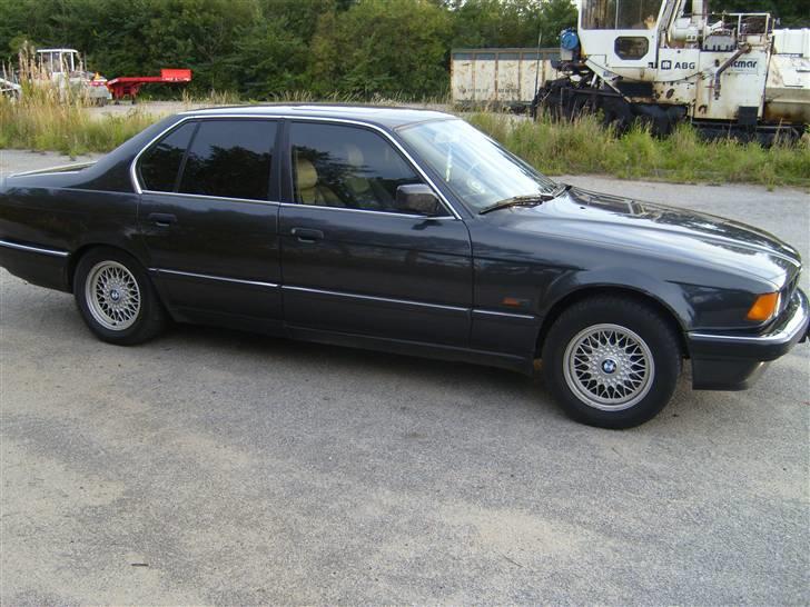 BMW 735 I Aut billede 3