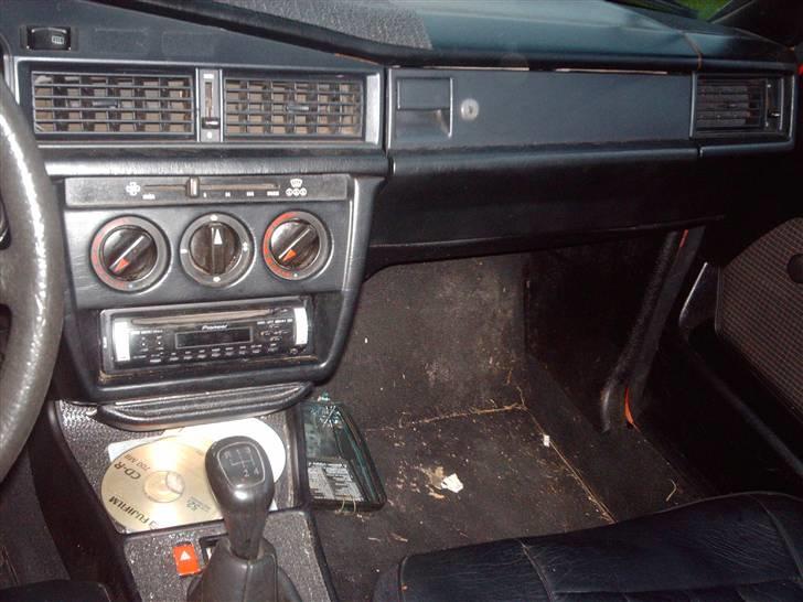 Mercedes Benz 190 2.0  billede 9