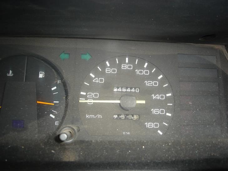 Toyota corolla 1.8 diesel STJÅLET billede 8