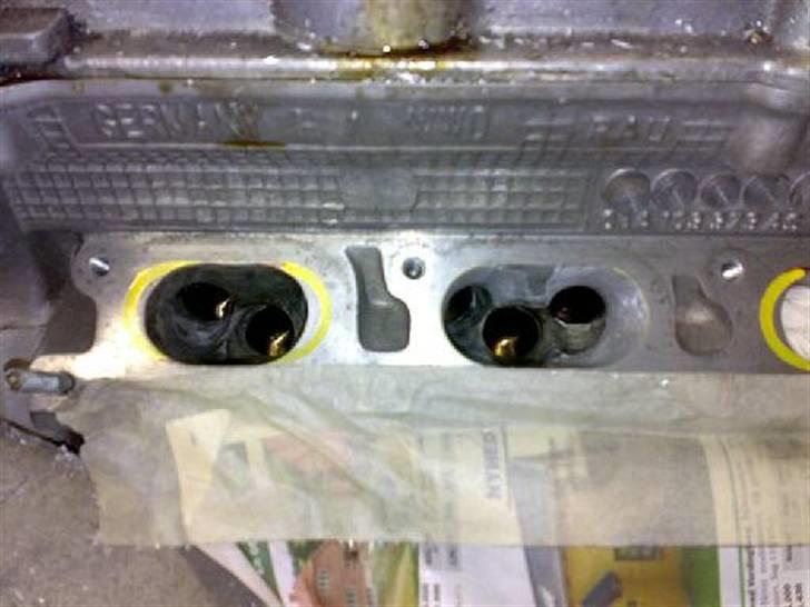 Seat Leon - Portet AUQ (Egas) topstykke. billede 10