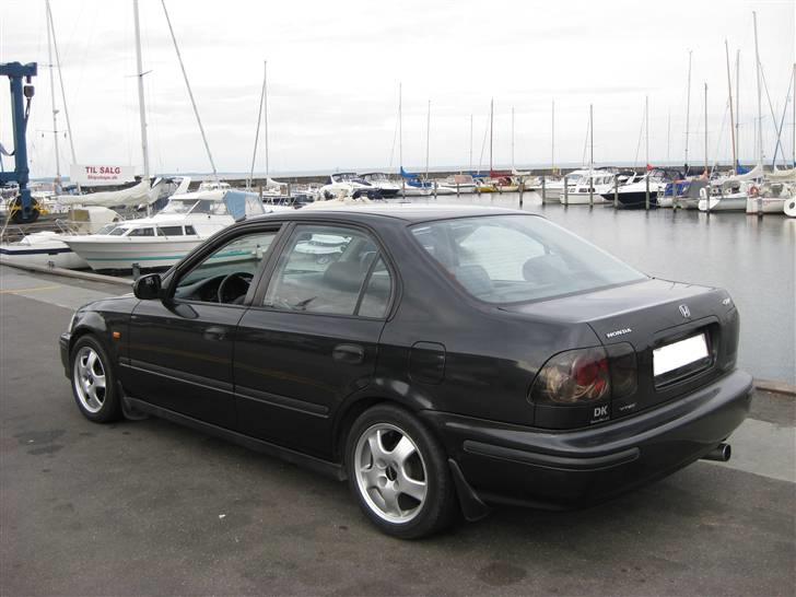 Honda 1.5i LS VTEC ***Solgt*** billede 2