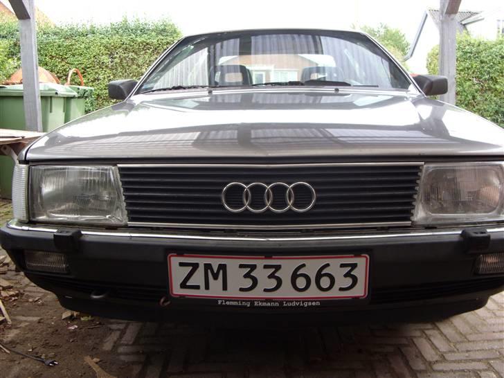 Audi 100 2,2 Turbo billede 2