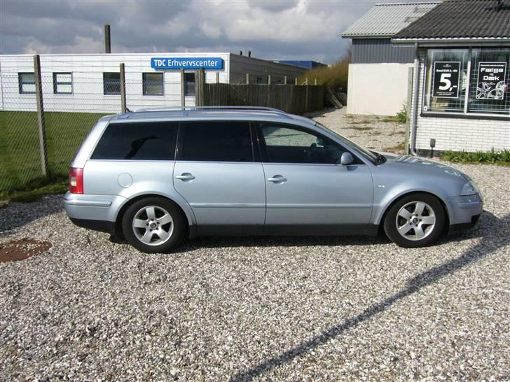 VW Passat Highline *SOLGT* billede 3