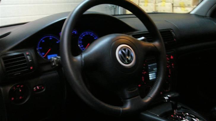 VW Passat Highline *SOLGT* billede 7