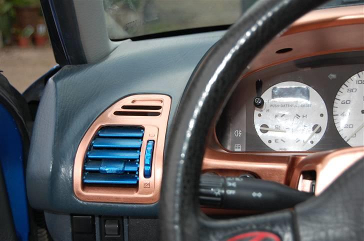 Mazda 323F - Så er der sQ blevet malet lidt mere :) billede 14