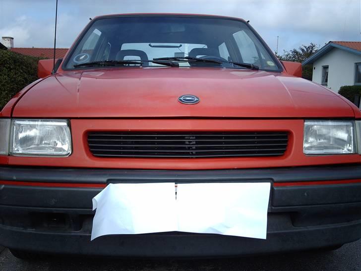 Opel Corsa 1,4i Sport SOLGT billede 8