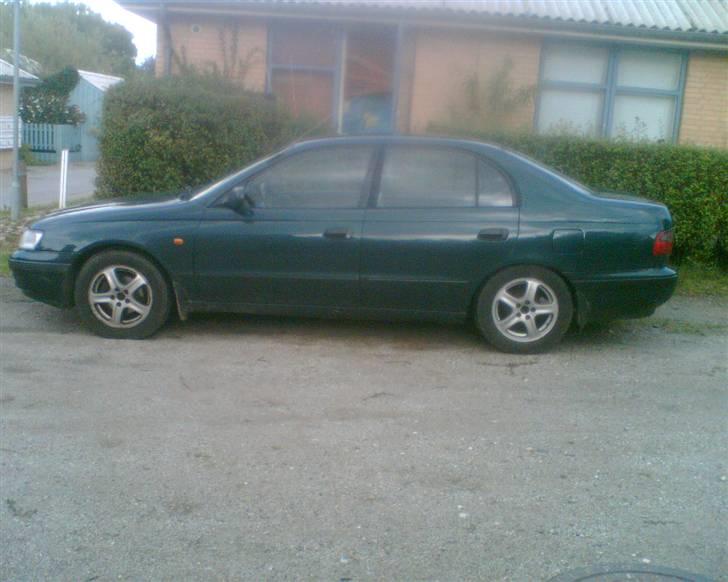 Toyota carina e billede 4