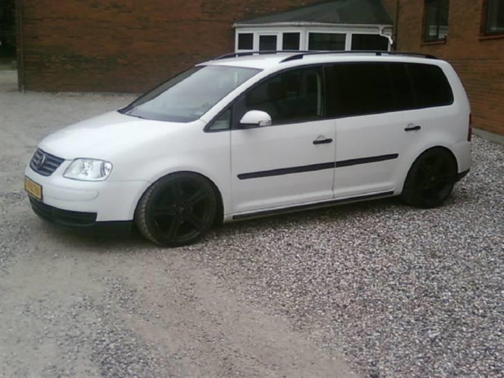 VW ^^TOURAN BYTTET^^ billede 1