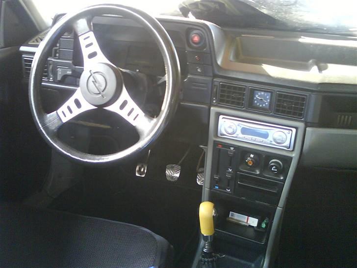 Opel Kadett 1,3 S SOLGT ! billede 11