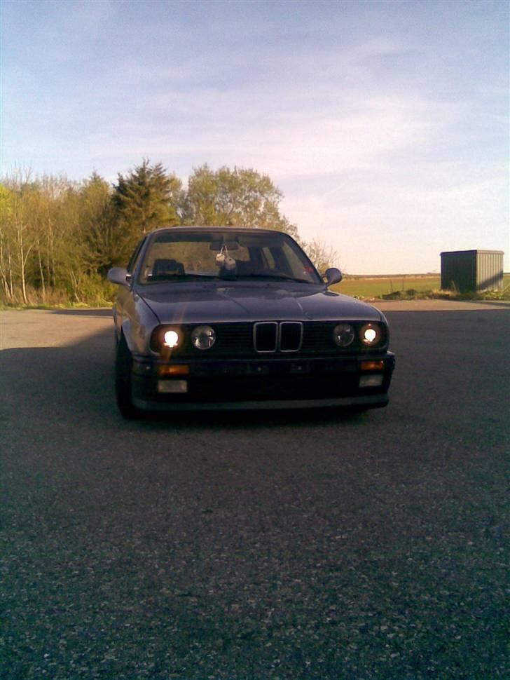 BMW E30 320i @ noget andet - Schnitzer front billede 4