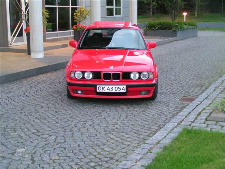 BMW E34 billede 2