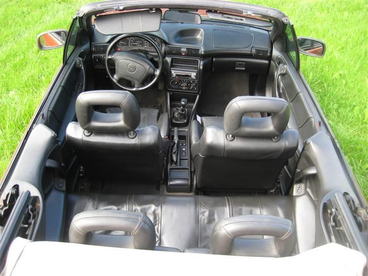 Opel Astra f cab. billede 5