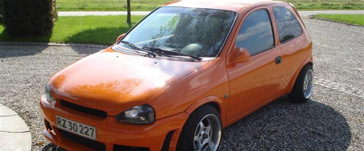 Opel Corsa B GSi - 1996