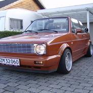 VW Golf 1 Cabriolet *solgt*